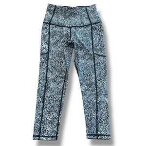 Victoria Secret Leopard knockout leggings NEW capri animal print high rise XS